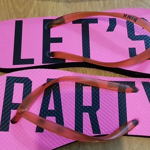 PINK let's party flip flops with travel bag size medium NWT - Picture 4 of 5